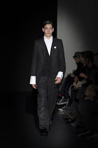 Yves Saint Laurent / - 2009-2010